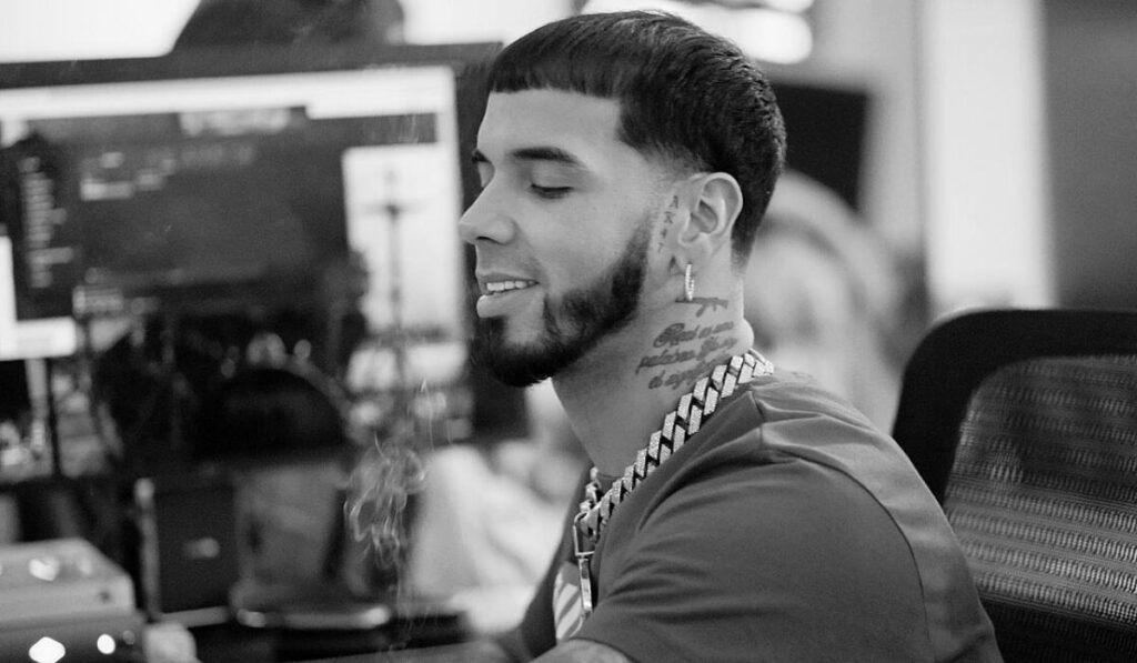 Anuel AA Height
