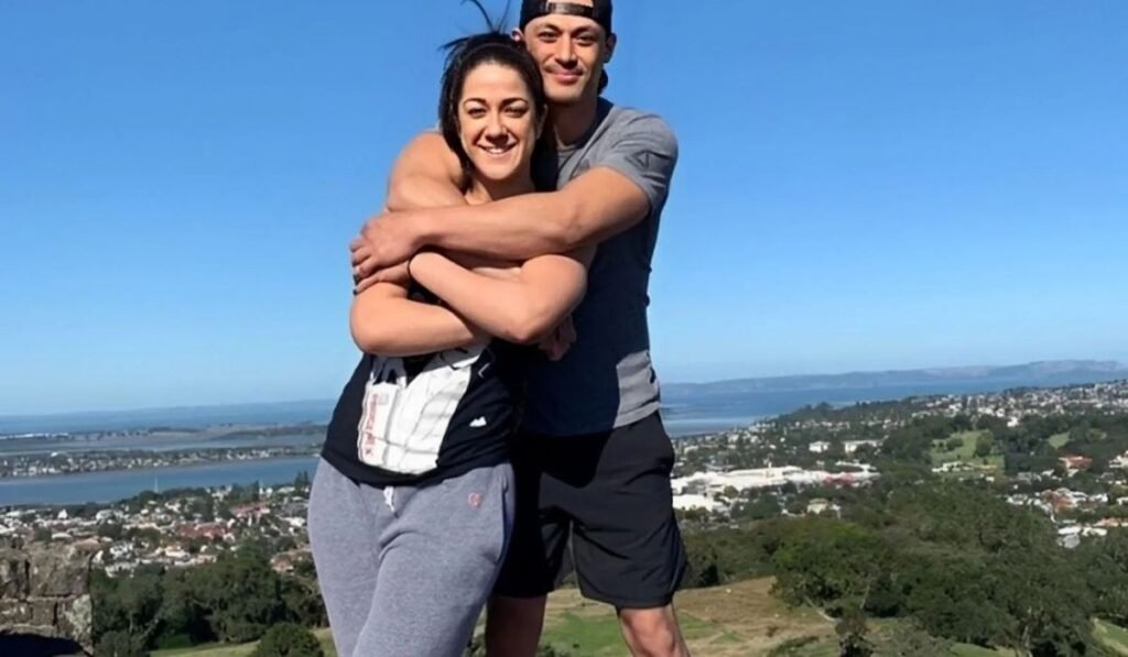 Bayley Husband
