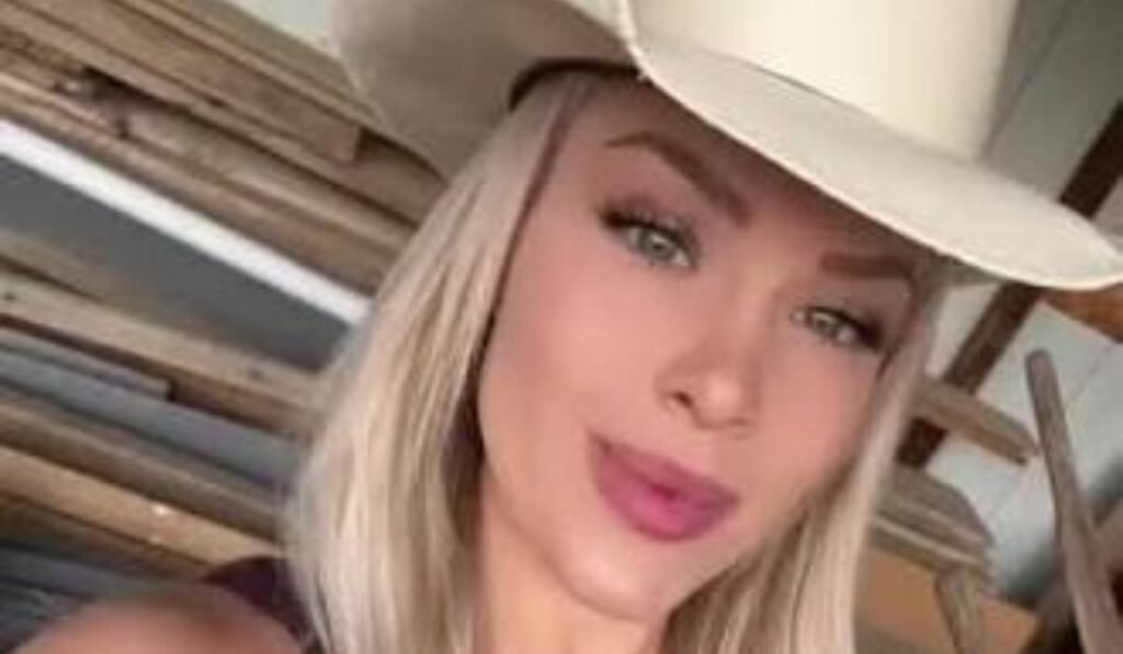 taylor breesey face reveal